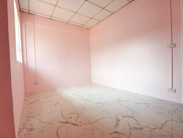 บ้านใจกลางเมือง โซนน้ำคอก ใกล้ บิ๊กซีระยอง 1 กม ผ่อนบ้านเดือนล่ะ 4000 บาท