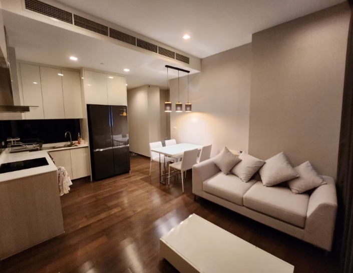 ให้เช่าคอนโด คิว อโศก ขนาด60ตรม มี 2 ห้องนอน 2 ห้องน้ำ ใกล้ MRTเพชรบุรี