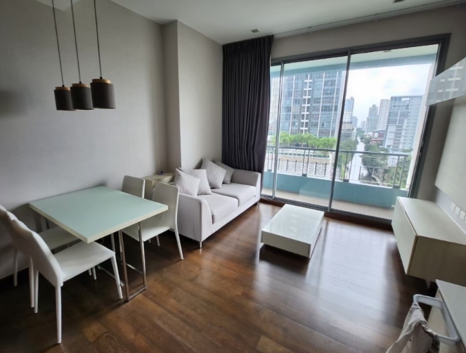 ให้เช่าคอนโด คิว อโศก ขนาด60ตรม มี 2 ห้องนอน 2 ห้องน้ำ ใกล้ MRTเพชรบุรี