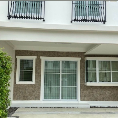 ให้เช่าทาวน์โฮม2 ชั้น อินดี้2 บางนา รามคำแหง 2 ประเวศ  มี 3 ห้องนอน 3ห้องน้ำ