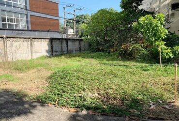 ขายที่ดินใจกลางเมืองเชียงใหม่ คูเมืองด้านใน ใกล้ถนนคนเดินท่าแพ ที่ดิน 52 ตร.ว.