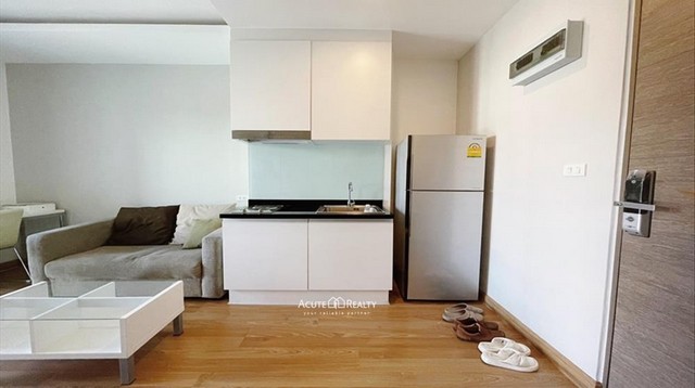 ขายคอนโดย่านนิมมาน กลางเมืองเชียงใหม่ ขนาด 35 ตร.ม.1 ห้องนอน