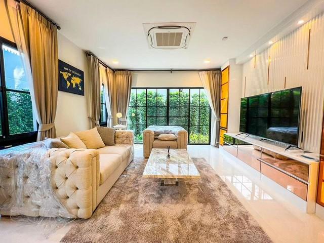 BH2075 ให้เช่าบ้านเดี่ยว 2ชั้น โครงการSuper Luxury นันทวัน พระราม9 กรุงเทพกรีฑาตัดใหม่ 4ห้องนอน 5ห้องนํ้า