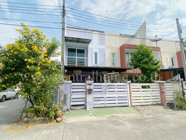 หมู่บ้าน เมอริท แกรนด์ ดอนเมือง หลังมุม ใกล้ รถไฟฟ้าสายสีแดง บางซื่อ-รังสิต
