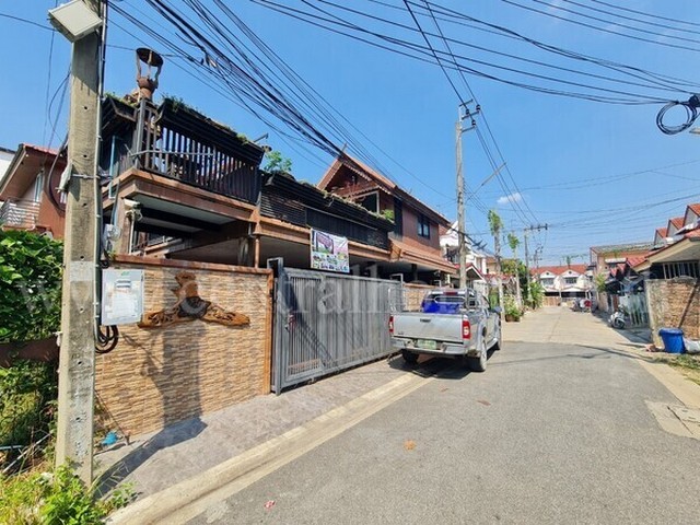 บ้านเดี่ยว ทิมเรืองเวช ซอยพหลโยธิน 52 ใกล้ ตลาดยิ่งเจริญ