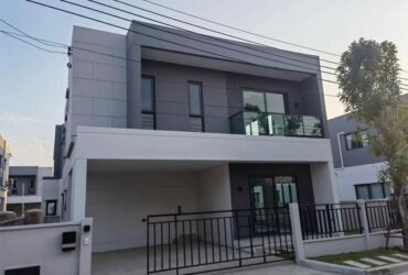BH2081 ให้เช่าบ้านเดี่ยว 2ชั้น The Centro Bangna 4ห้องนอน 4ห้องน้ำ ย่านเมกะบางนา ถนนบัวนครินทร์