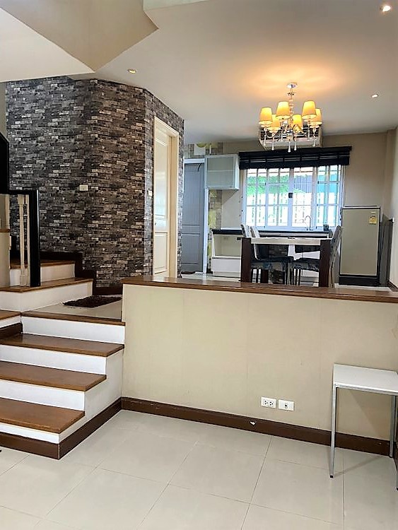ให้เช่าทาวน์โฮมส์ 3 ชั้น พลัสซิตี้พาร์ค เกษตร นวมินทร์ Plus City Park Kasert Nawamin