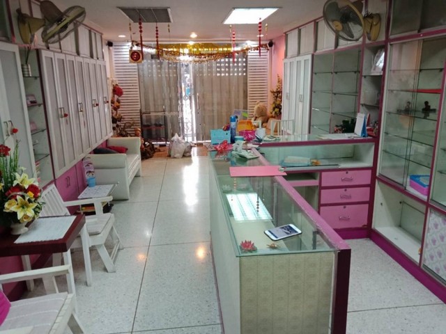 FOR SALE อาคาร – 16 ตรว.  6800000 THAI BAHT ไม่ไกลจาก – Hot!!