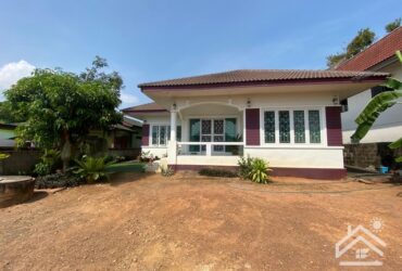 ขายบ้านเดี่ยวใกล้ทะเลบางเสร่ สร้างเองบนพื้นที่ 100 ตร.ว. สัตหีบ จ.ชลบุรี