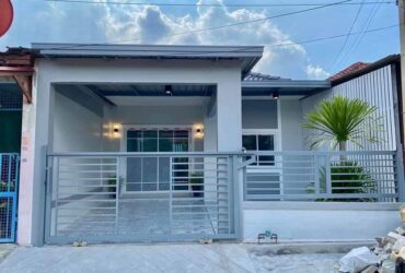 ทาวน์เฮ้าส์ พฤกษา 3 3BR2น้ำ 0 Rai 0 Ngan 18 ตาราง.วา 2000000 THAI BAHT ใกล้กับ พฤกษา3 ทำเล-ดี –
