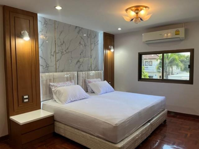 ให้เช่าบ้านเดี่ยว 2 ชั้นหลังมุม 100 ตรว. หมู่บ้านเอกไพลิน ถนนศรีนครินทร์ ซอยศรีด่าน 6