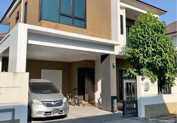 ให้เช่าบ้านเดี่ยว 2 ชั้น 64 ตรว. 3 ห้องนอน หมู่บ้านวิลล่าอะคาเดีย ศรีนครินทร์ ซอยศรีด่าน 22