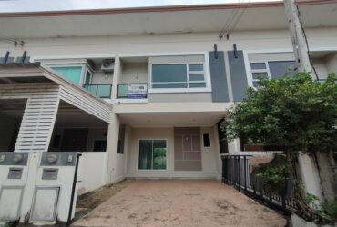 PN669CS0202 ขายทาวน์โฮม 2 ชั้น เดอะ กรีนเนอร์รี่ 7 ซ.กระทุ่มล้ม 18 ขนาด 27 ตรว 3นอน 2น้ำ