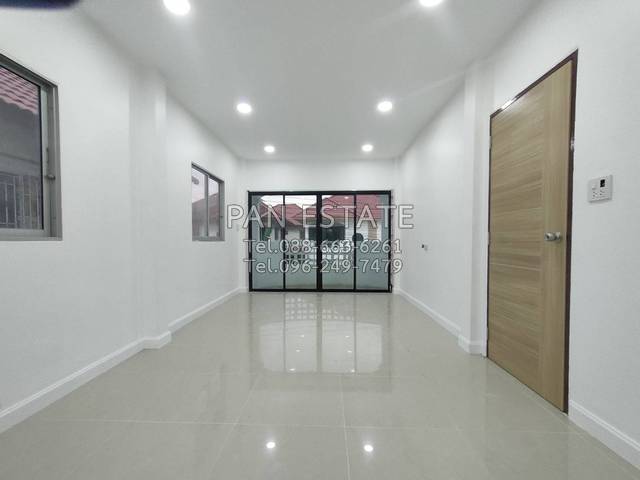 PN669HS0204 ขายบ้านแฝด สไตล์บ้านเดี่ยว ม.ทวีทอง ซ.เพชรเกษม 110 เนื้อที่ 36 ตรว 3นอน 2น้ำ