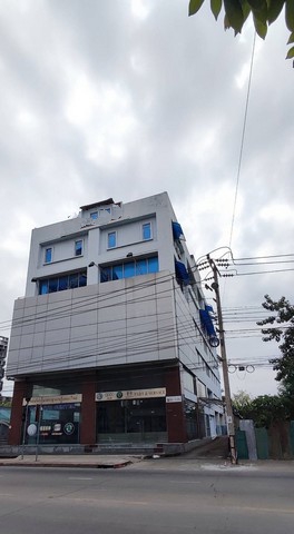 ขายอาคารพาณิชย์ 6.5 ชั้น 200 ตรว. ติดถนนประชาอุทิศ เหม่งจ๋าย รัชดา ใกล้เลียบด่วน เอกมัย ทองหล่อ
