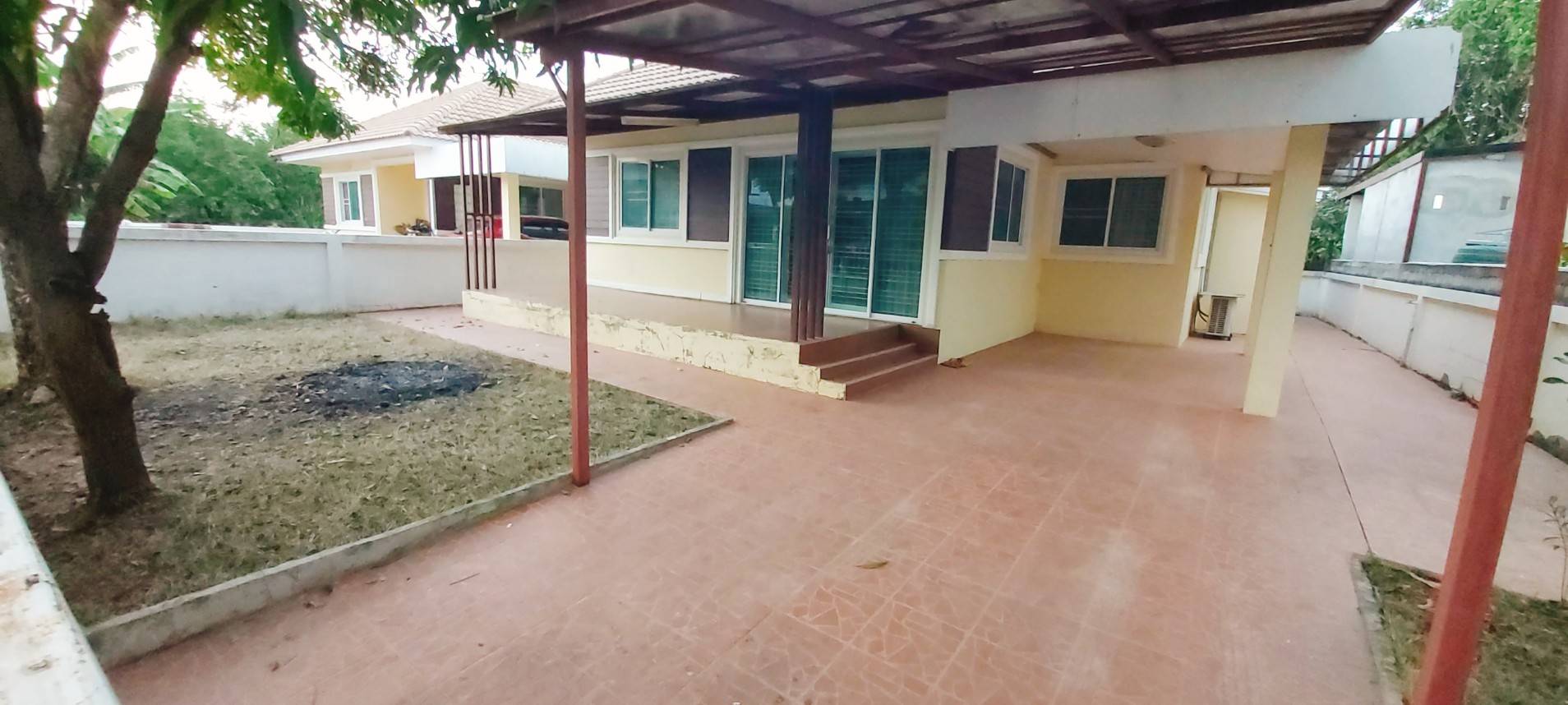 ขายด่วน  บ้านเดี่ยวชั้นเดียว  63.9 ตร.วา ซ.VIP HOME 3 ต.บ้านเป็ด อ.เมือง จ.ขอนแก่น  ZE341