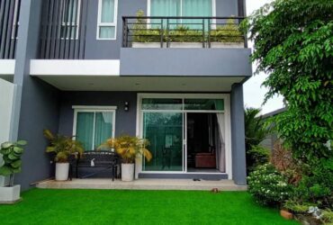 BH2037 ให้เช่าหรือขาย บ้านแฝด พร้อมเฟอร์ ขนาด 278 ตารางเมตร ซอย46-3 ถนนรามคำแหง 118