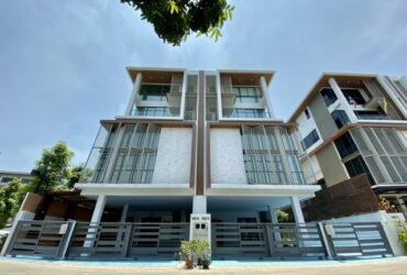 ด่วน ขาย โครงการเจด-ไฮท์ ถนนสาทร-พระราม3  โฮมออฟฟิศ 4.5 ชั้น  ราคาขาย2ห้องเพียง 85ล้านบาท เท่านั้น