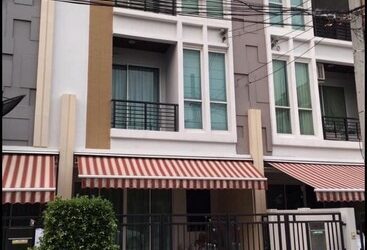ขายทาวน์โฮม 3 ชั้น บ้านกลางเมือง รัชดา 36 ใกล้เซ็นทรัล ลาดพร้าว ใกล้ MRT ลาดพร้าว