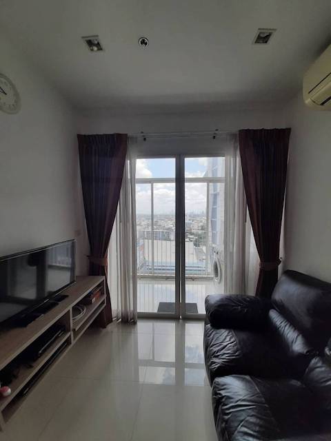 Ideo Verve Sukhumvit 81 safe spacious 17th floor BTS On Nut