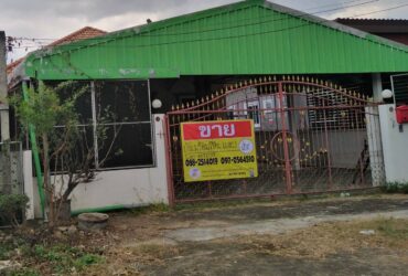 ขายบ้านเดี่ยวชั้นเดียวพร้อมที่ดิน​ ​ 66​ ตารางวา​ สภาพบ้านใหม่​ ไม่ค่อยได้อยู่​ อ.เมือง​ จ.ลำปาง​
