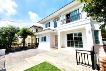 ขายบ้านเดี่ยว รังสิต-ลำลูกกา คลอง4 ขนาด 72.4 ตรว วิวสวน บ้านมุม พร้อมรีโนเวทตกแต่งบ้าน แล้ว