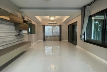 S2264 ให้เช่าและขายบ้านเดี่ยว 2 ชั้น โครงการมัณฑนา บางนา กม.7  ใกล้ทางด่วนบางนา