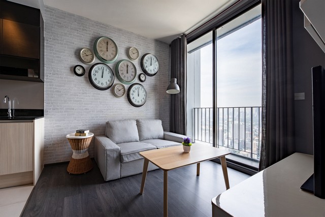 Edge Sukhumvit 23 peaceful beautiful view 32nd floor BTS Asoke