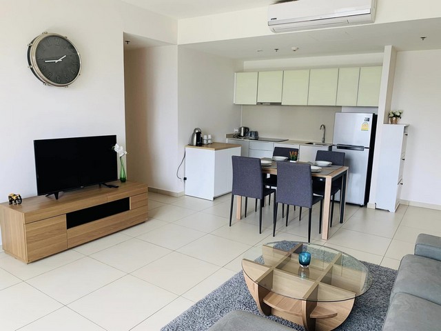 The Lofts Ekamai spacious nice clean 10th floor BTS Ekamai