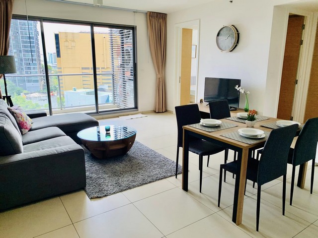 The Lofts Ekamai spacious nice clean 10th floor BTS Ekamai