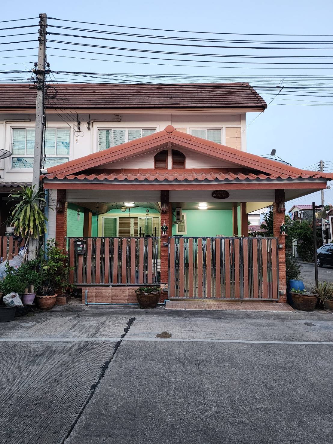 ขาย ทาวน์เฮ้าส์ หมู่บ้านสุภาพรเมืองใหม่ ซอยหมอศรี (โรงเรียนมารีอุปถัมภ์)   ZW093