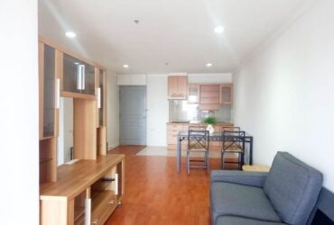 Waterford Sukhumvit 30 clean beautiful view 31st floor BTS Phrom Phong