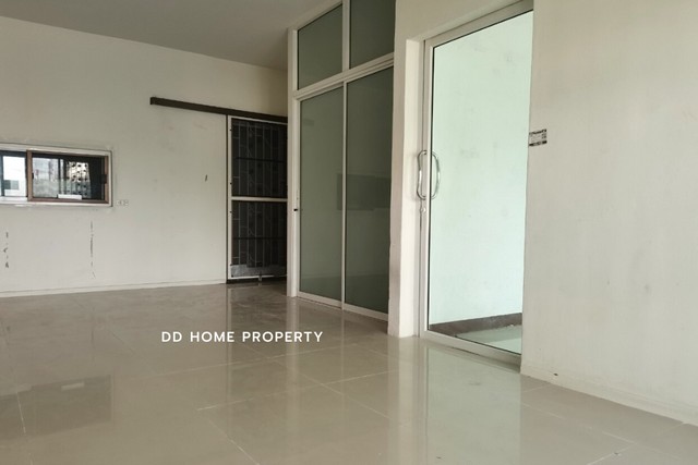 ขายหมู่บ้านอารียาเดอะคัลเลอร์เฟส2 ถนนเมน ติวานนท์-ปากเกร็ด (DD001141)
