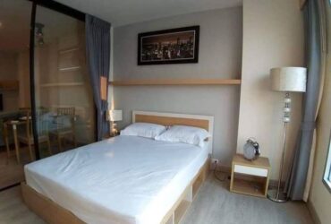 Life Sukhumvit 65 beautiful view clean spacious 10th floor BTS Ekkamai