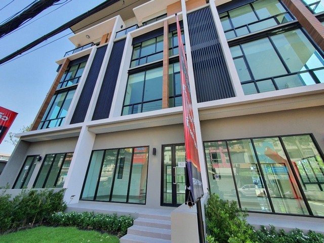 รหัสC5454  ให้เช่าโฮมออฟฟิศ 4ชั้น Premium Place มัยลาภ ถนนรามอินทรา เกษตร-นวมินทร์