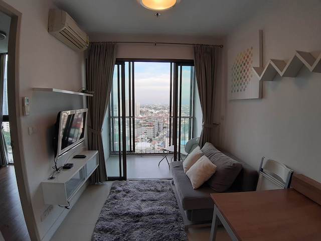 Ideo Mix Sukhumvit 103 สงบ สะดวก น่าอยู่ ชั้น 18 BTS อุดมสุข