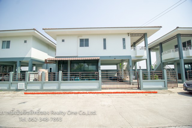 ขาย บ้าน ม.รติรัตน์ ลาดปลาดุก-เลียบคลองตาชม พื้นที่เยอะ  ไทรน้อย นนทบุรี