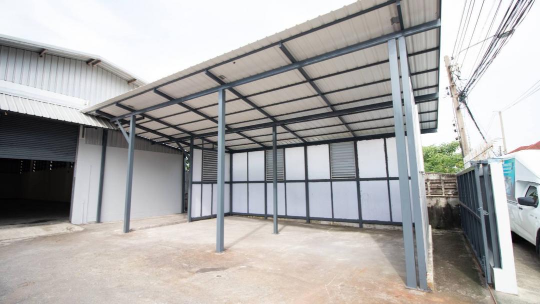 ให้เช่าโกดัง พื้นที่ใช้สอย 300 ตร.ม.ย่านลาดพร้าว 64 รถ 10 ล้อเข้า-ออกได้