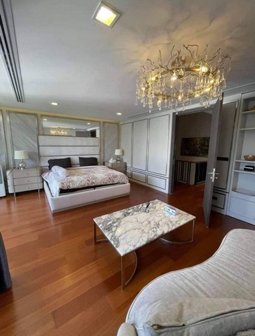 ให้เช่าทาวน์โฮม  ระดับ Super Luxury โครงการ Quarter31 พร้อมลิฟต์  ใจกลางสุขุมวิท ซอยสุขุมวิท31