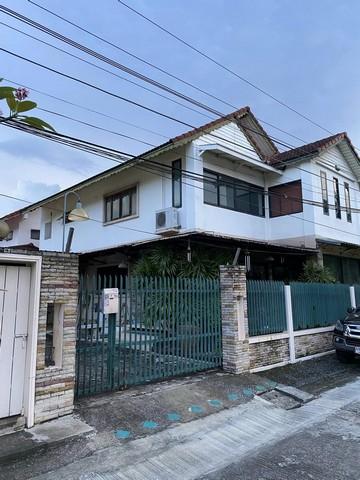 ให้เช่าบ้านเดี่ยว 2ชั้น หมู่บ้านลานทอง ติวานนท์-ปากเกร็ด ใกล้เมืองทองธานี