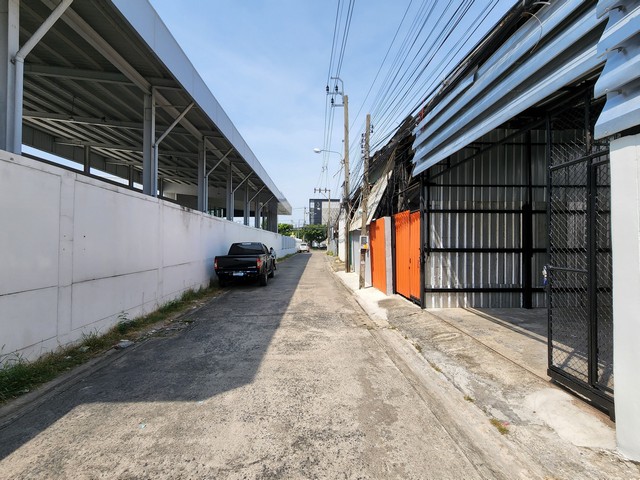 BS1067ให้เช่าโกดังพร้อมออฟฟิศในตัว พื้นที่ 340 ตร.ม. ซอยนวมินทร์ 78 เดินทางสะดวก เหมาะทำคลังสินค้า