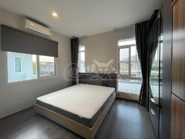 ให้เช่าบ้านเดี่ยว 2ชั้น หมู่บ้านมัณฑนา-มอเตอร์เวย์กรุงเทพกรีฑาตัดใหม่ ถนนพัฒนาชนบท4 ใกล้ๆถนนร่มเกล้า ลาดกระบัง