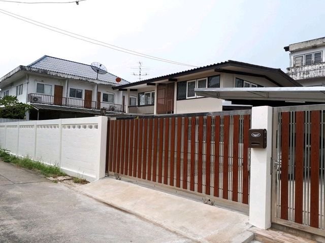S2275  ให้เช่าบ้านเดี่ยว 2 ชั้น ซอยพหลโยธิน 44  ใกล้BTSกรมป่าไม้