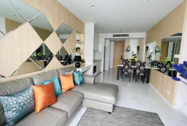 Hyde Sukhumvit 11 spacious private peaceful 9th floor BTS Nana
