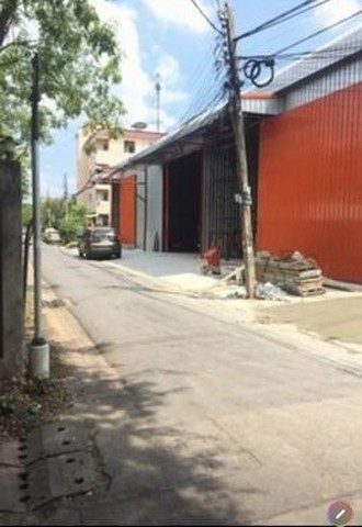 ให้เช่าโกดังหลังมุม โยธินพัฒนา 3 ซอยนวมินทร์111 ย่านเลียบด่วนเอกมัยรามอินทรา เกษตร นวมินทร์