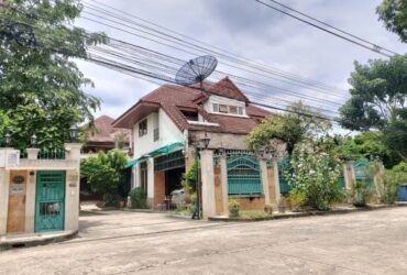 ขายบ้านเดี่ยว2ชั้น หมู่บ้านร่มรื่น เจ้าของทำธุรกิจอสังหาริมทรัพย์ ทำการก่อสร้างเองอย่างดีใช้วัสดุคุณภาพทั้งหมด