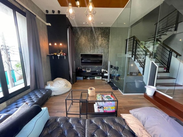 S2289 ขายทาวน์โฮม 3 ชั้น โครงการบ้านกลางเมือง บริติชทาวน์ ศรีนครินทร์ ซอยศรีด่าน 24 ใกล้แม็คโคร
