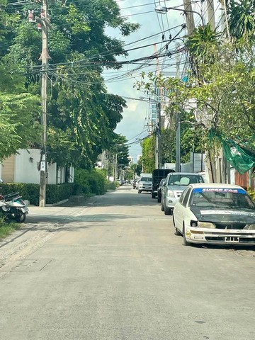 LS242ให้เช่าที่ดิน เนื้อที่ 2 ไร่เศษ ซอยสุขุมวิท 62 เดินทางสะดวกใกล้ทางด่วนและBTSบางจาก