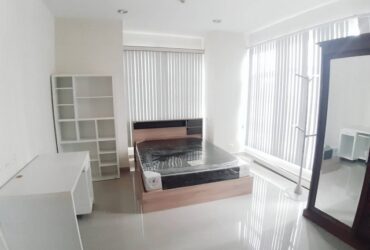 ให้เช่าคอนโดบ้านกลางกรุงสยาม-ปทุมวัน (Baan Klang Krung Siam – Pathumwan) เฟอร์ครบ พร้อมอยู่