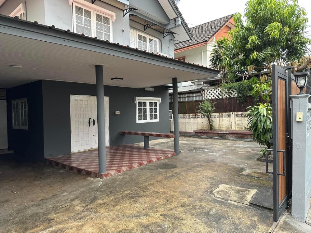 ให้เช่าบ้านเดี่ยว 2ชั้น 56วา ลาดพร้าว101 เหมาะสำหรับอาศัยหรือเป็นโฮมออฟฟิศ4 ห้องนอน, 3 ห้องน้ำ